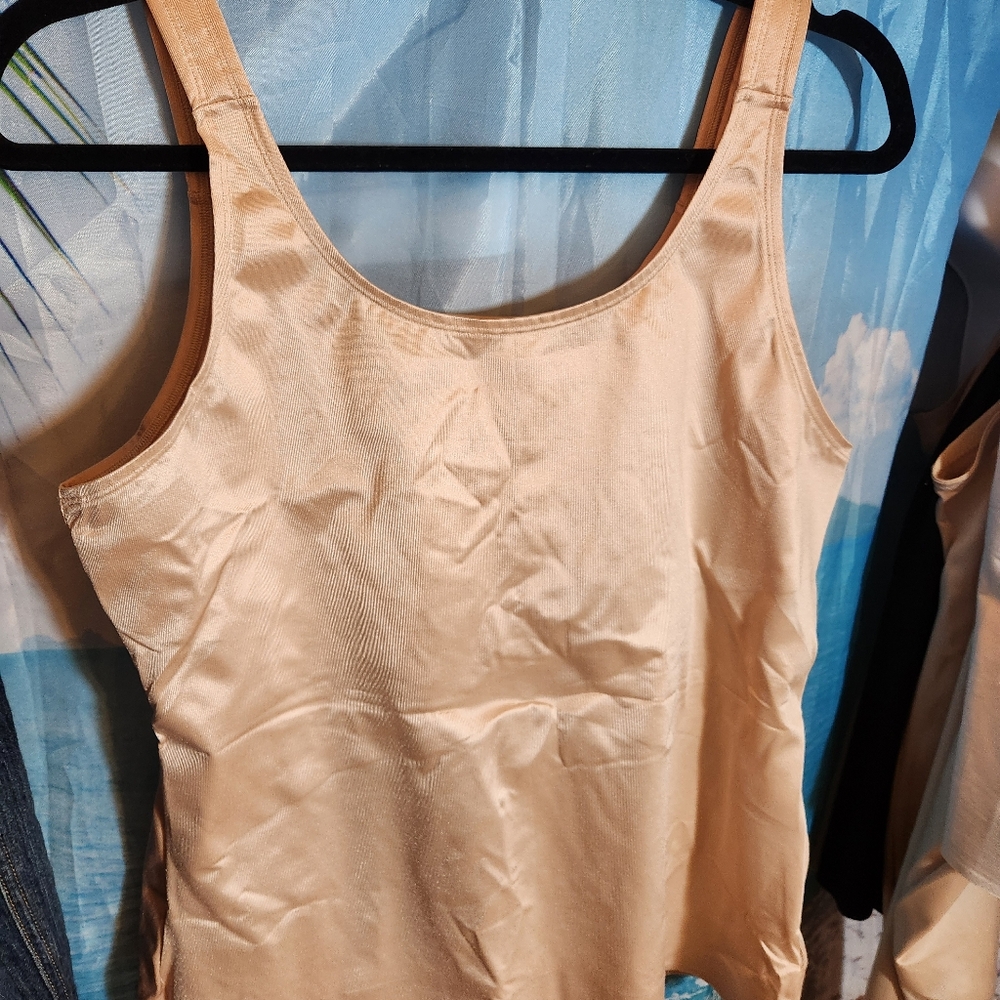 Ruby Ribbon 🎀 TANK CAMI size 46 - Picture 2 of 4